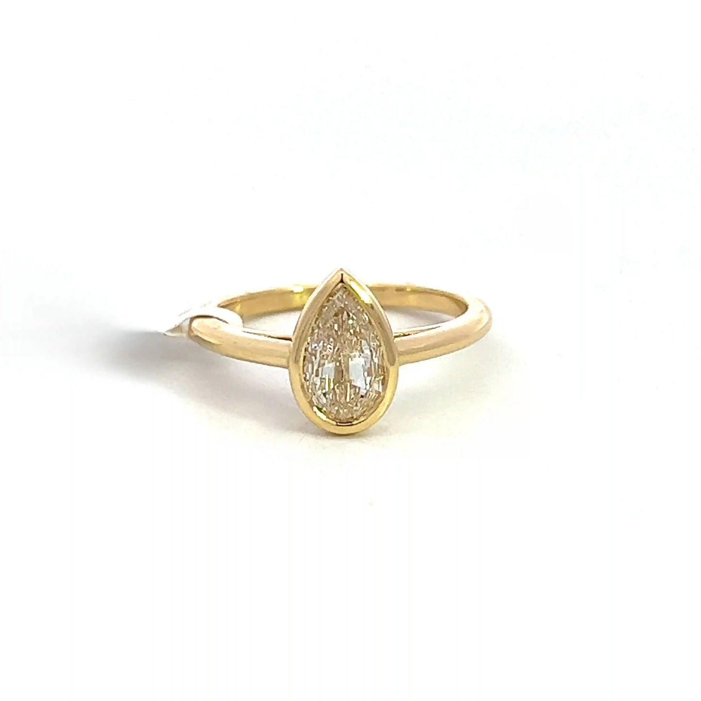 Pear Cut Engagement Ring