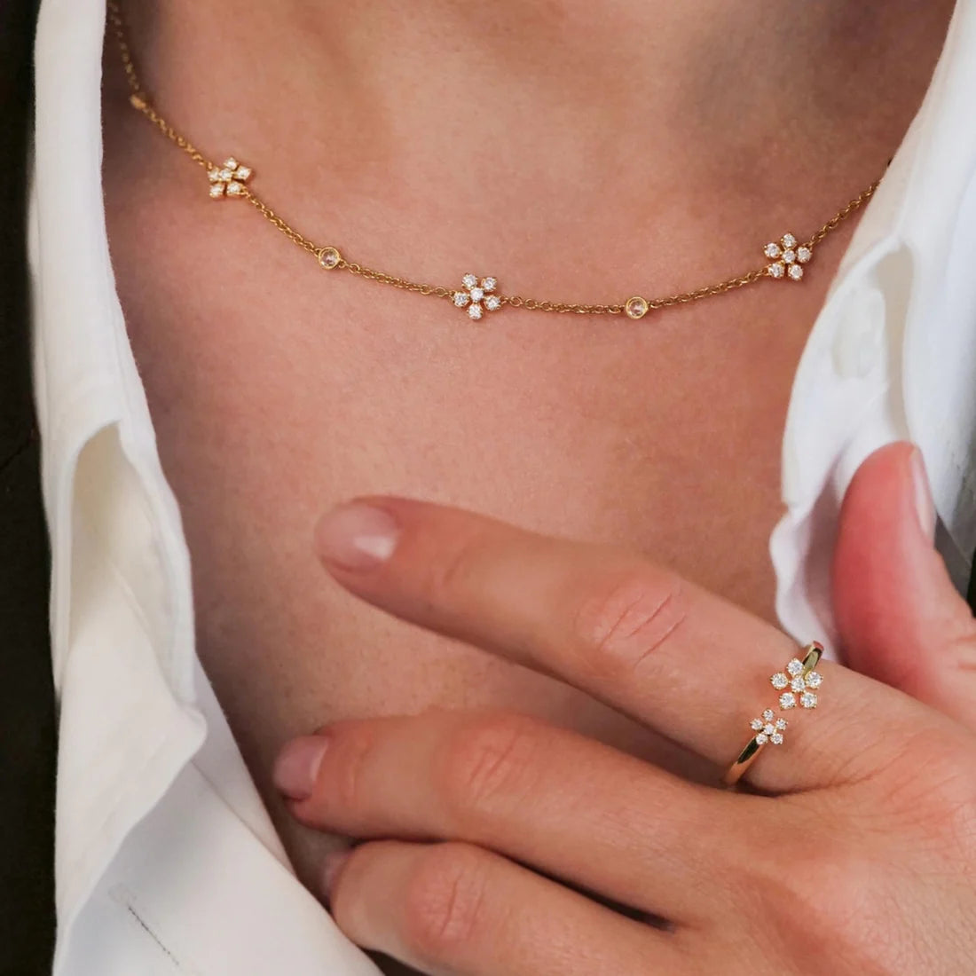 Enchanted Garden White Diamond Necklace