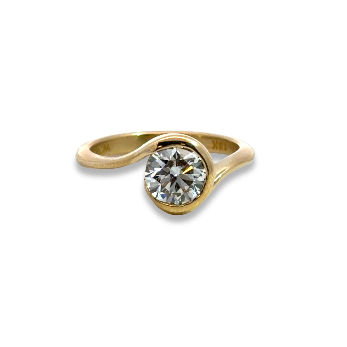 Round Brilliant Cut Engagement Ring