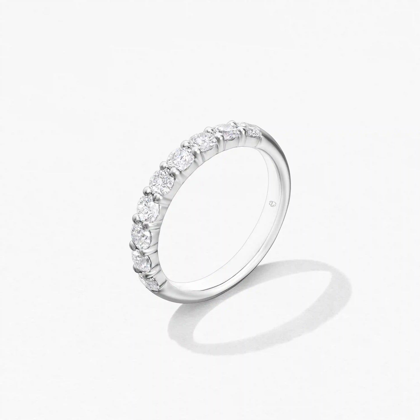 Signature 9-Stone Band