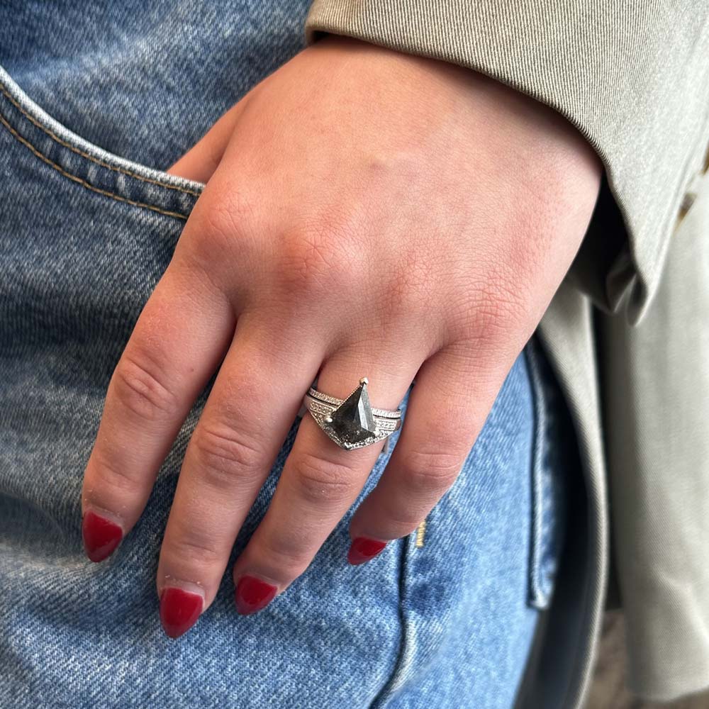 Studio W&H Kite Shaped Black Diamond Ring