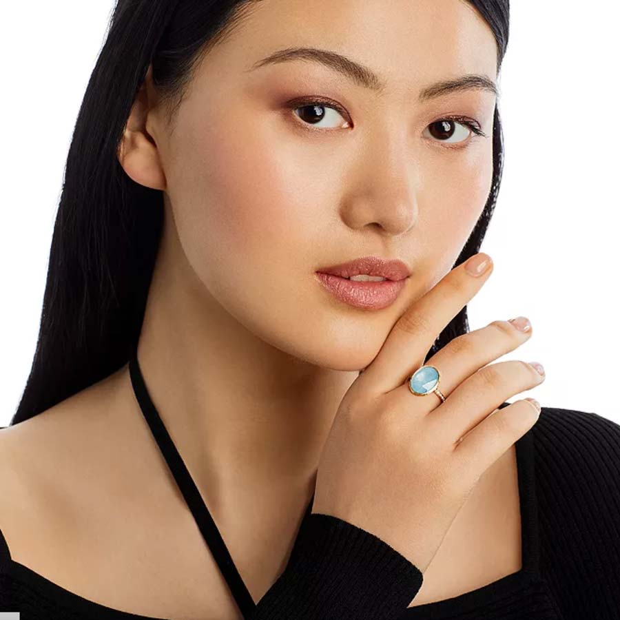 Aquamarine Ring with White Diamonds