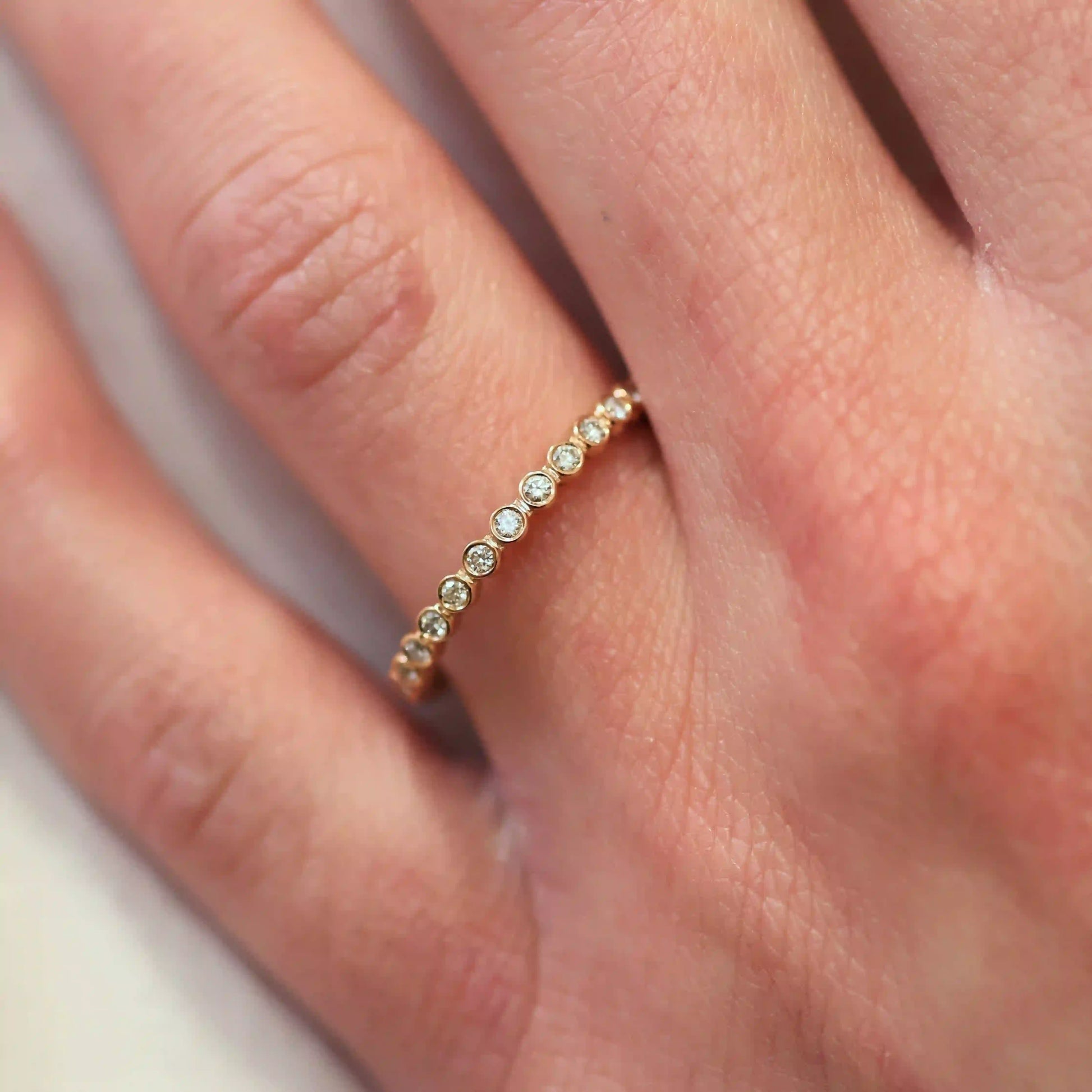 Round Bezel Droplet Wedding Band with Diamond