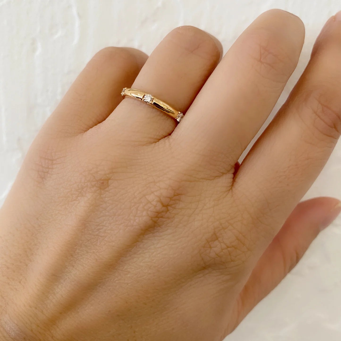  Single Stone White Diamond Band