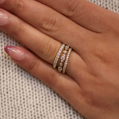  Vela French Cut Pavé diamond band 