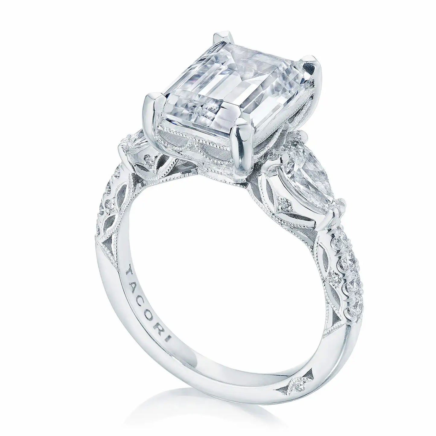 Tacori Dantela | Emerald 3-Stone Engagement Ring