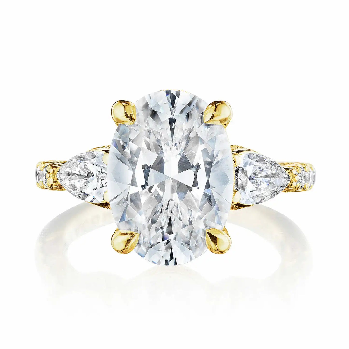 Tacori Dantela | Oval 3-Stone Engagement Ring