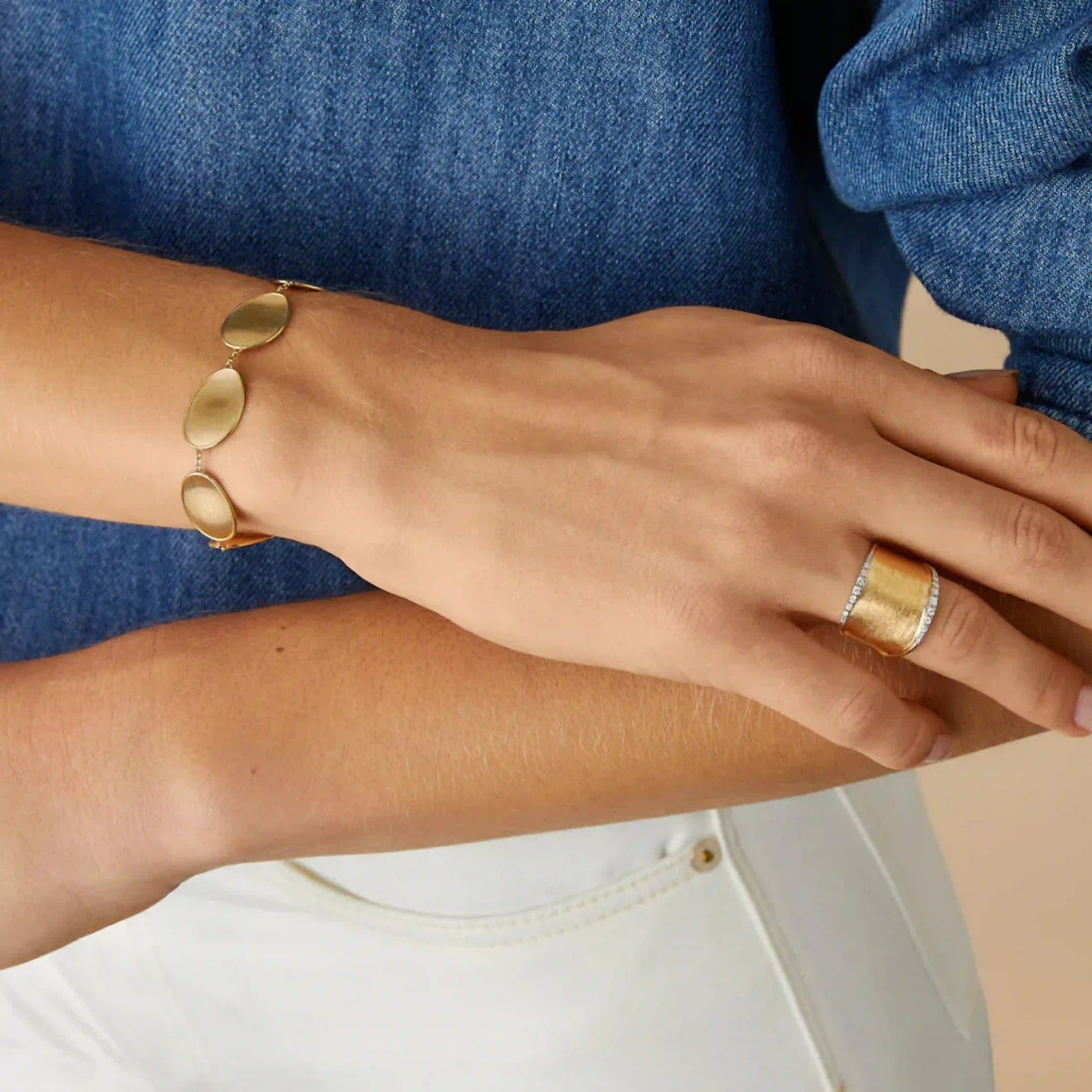 18K Yellow Gold Petal Bracelet