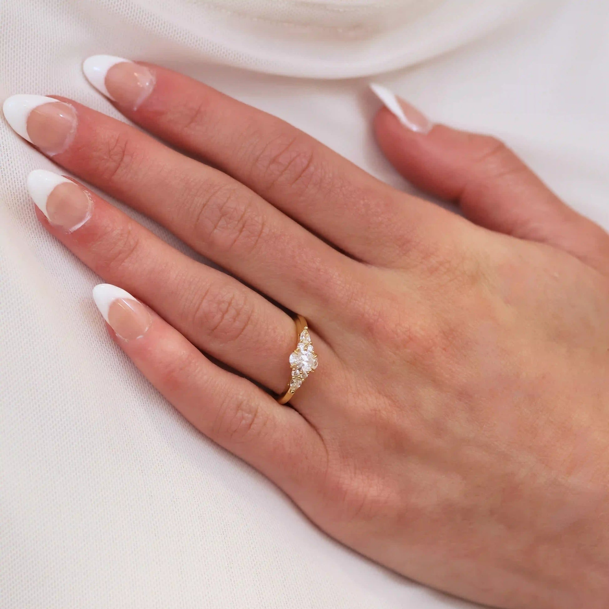 Oval Diamond Engagement Ring