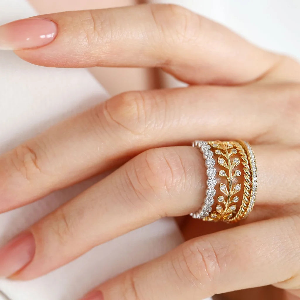Bezel White Diamond Band