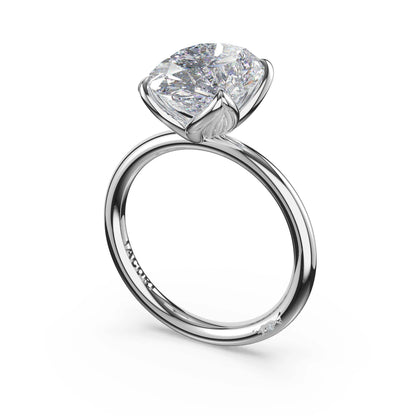Tacori Sculpted Crescent | Oval Sculpted Petal-Prong Solitaire in Platinum