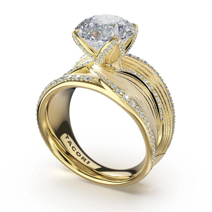 Sculpted Crescent | Dahlia Sculpted Double-Petal Pavé Ring
