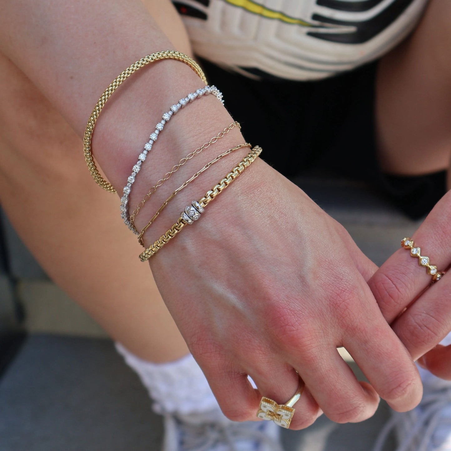 Bracelet with Rhombus-Set Diamonds