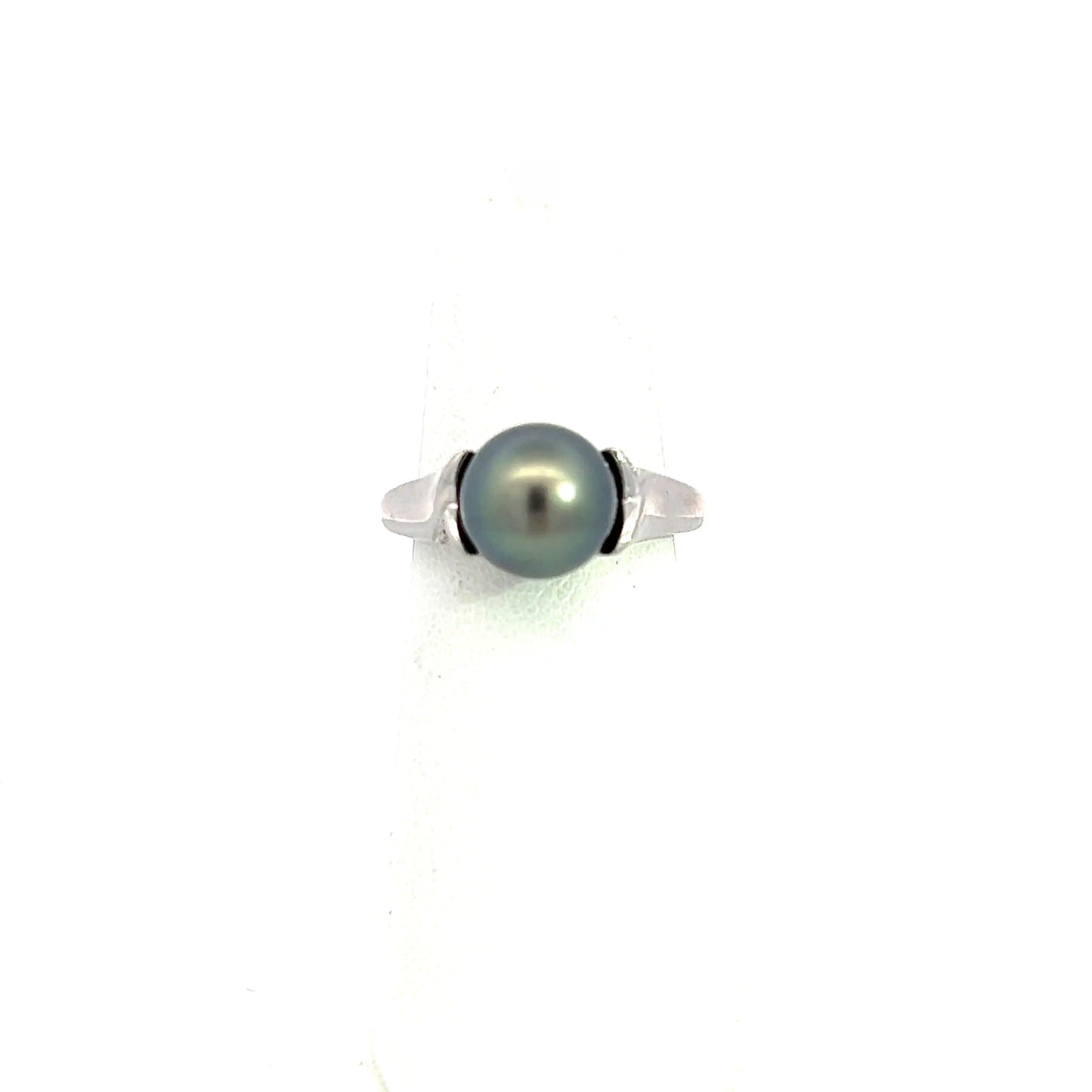 W&H Estate Tahitian Pearl Ring