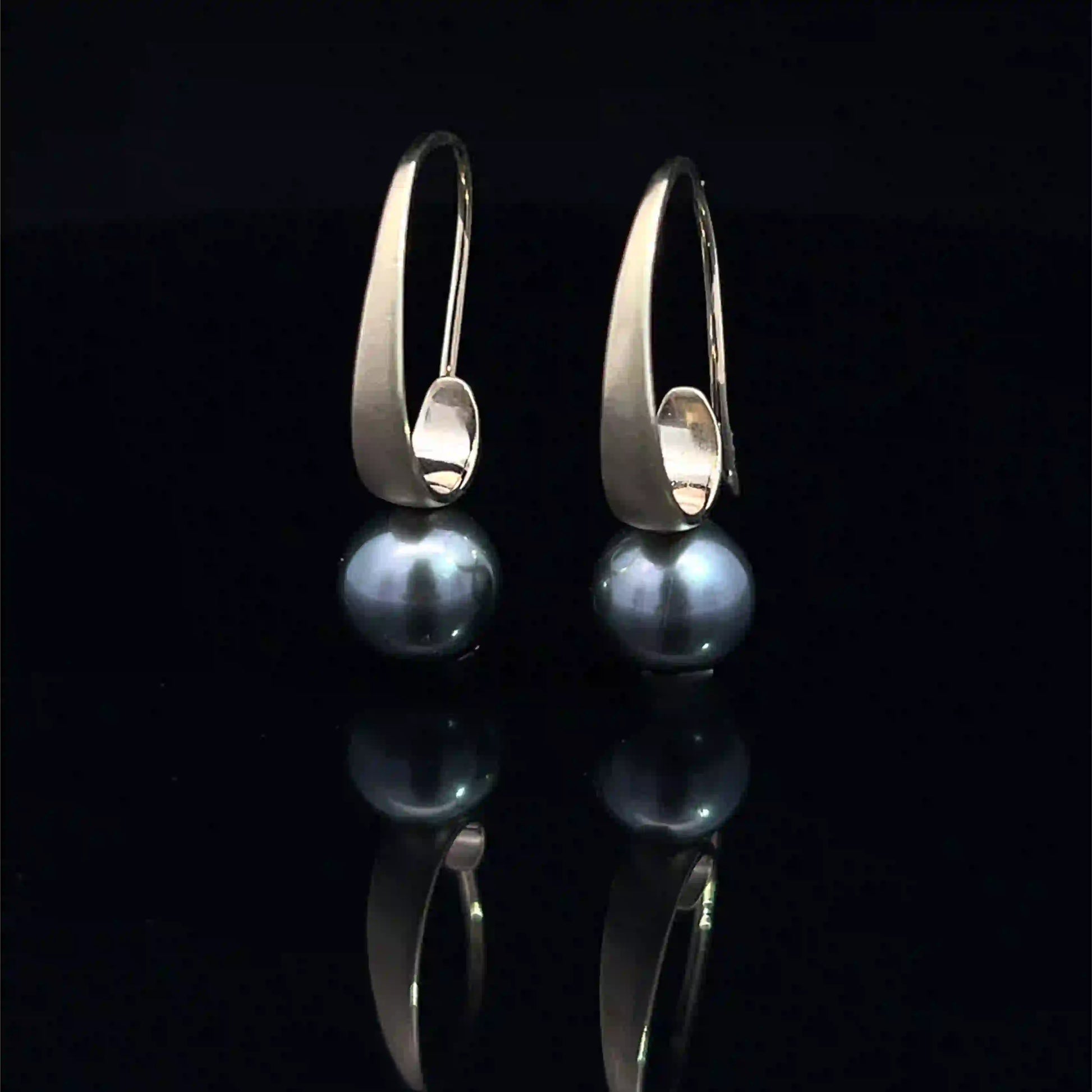Tahitian Pearl Huggie Earrings