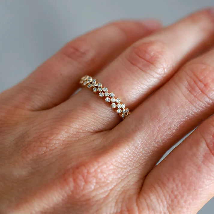 Clover White Diamond Band