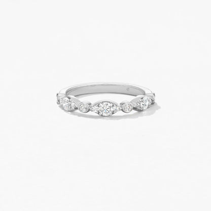 Hearts On Fire Bezel Regal Band