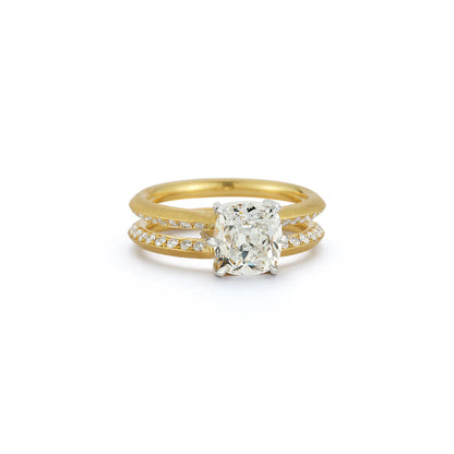 Jade Trau Nora Ring, Fancy Center