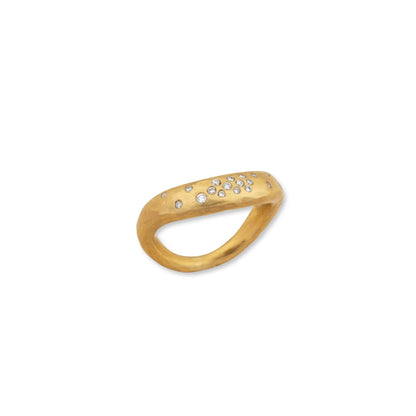 Lyric Gold Ring with Diamonds