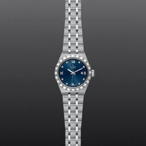 Tudor Royal