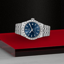 TUDOR Royal - Walters & Hogsett
