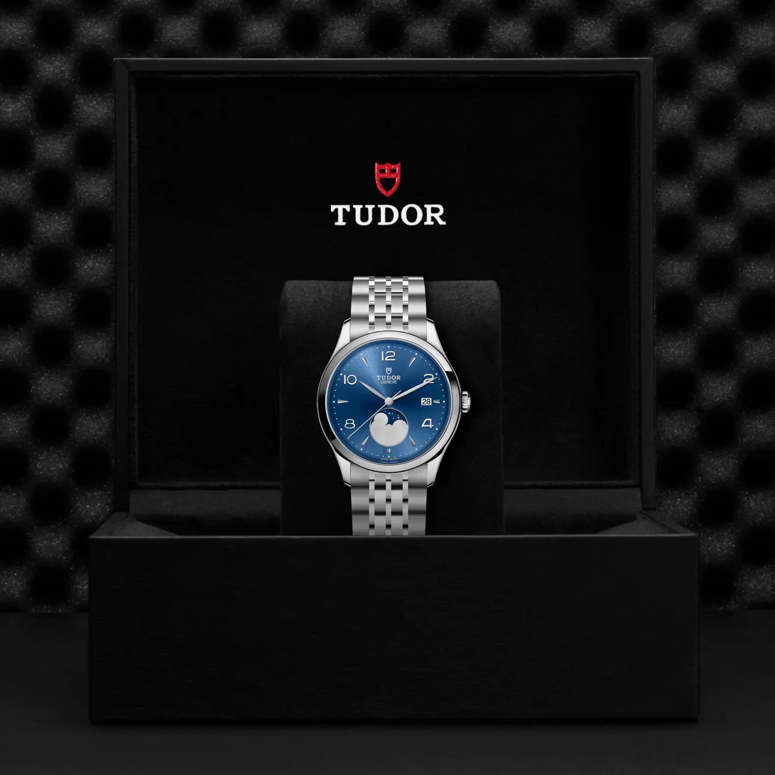 TUDOR 1926 Luna - Walters & Hogsett
