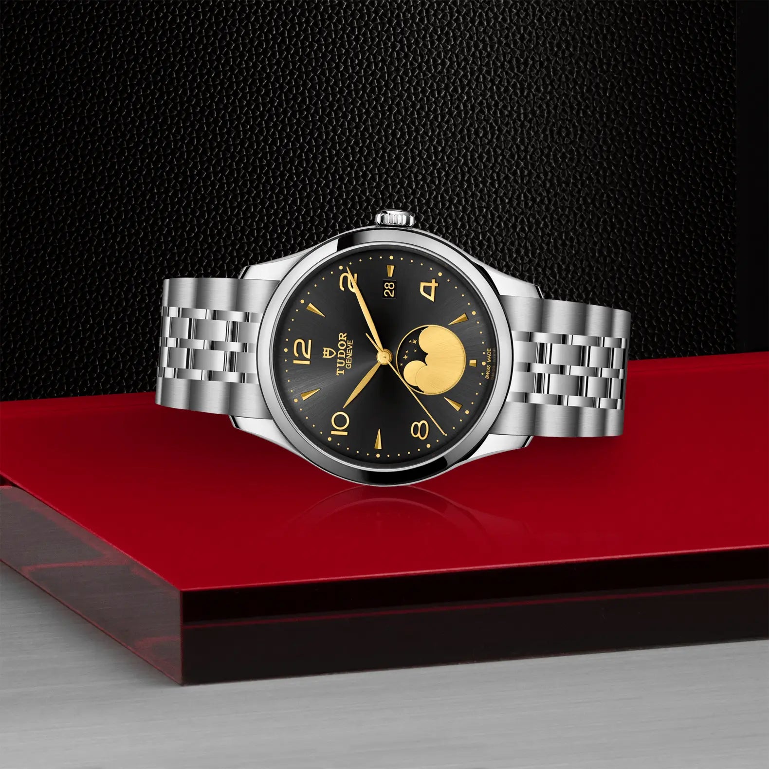 TUDOR 1926 Luna - Walters & Hogsett