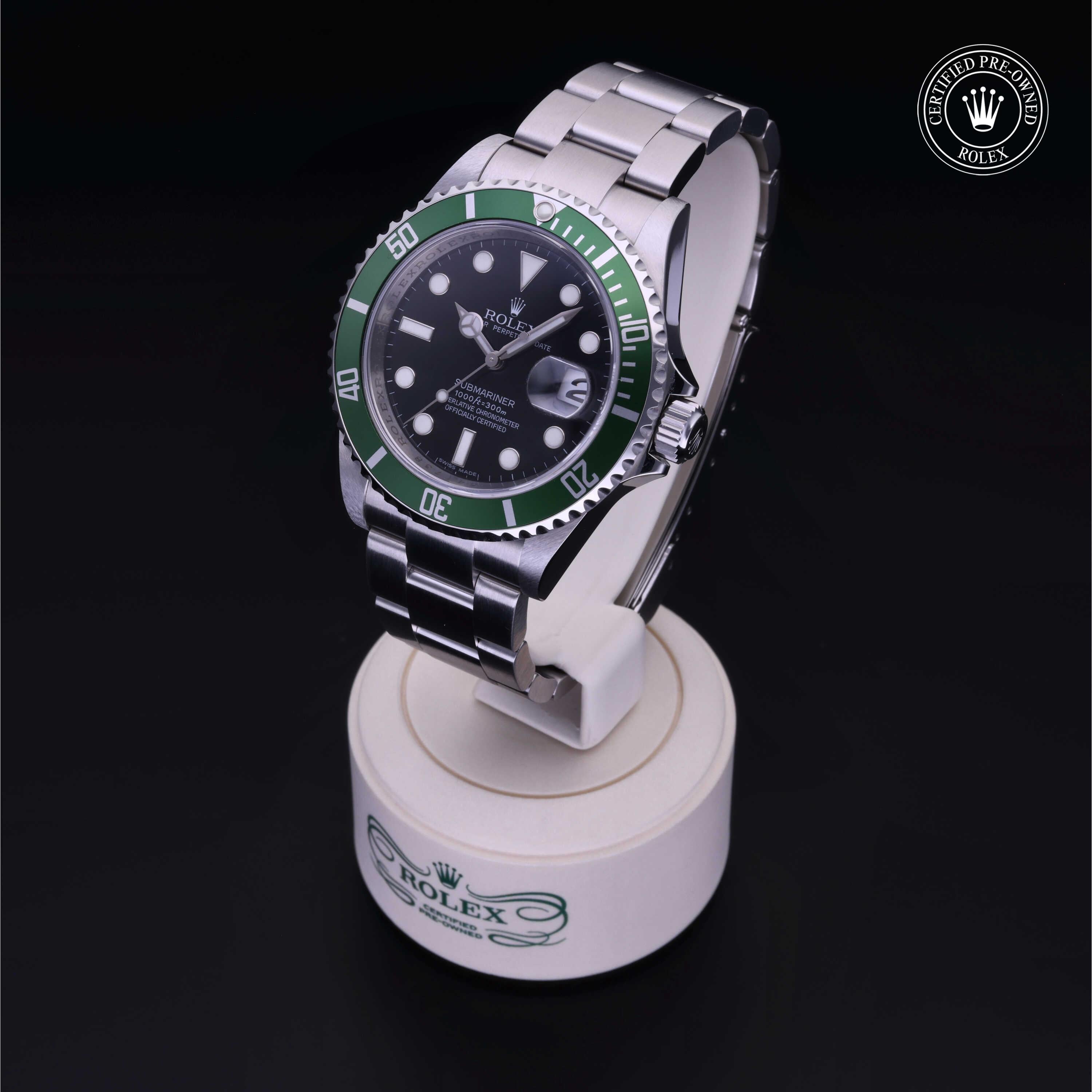 Oyster Perpetual  Submariner Date
