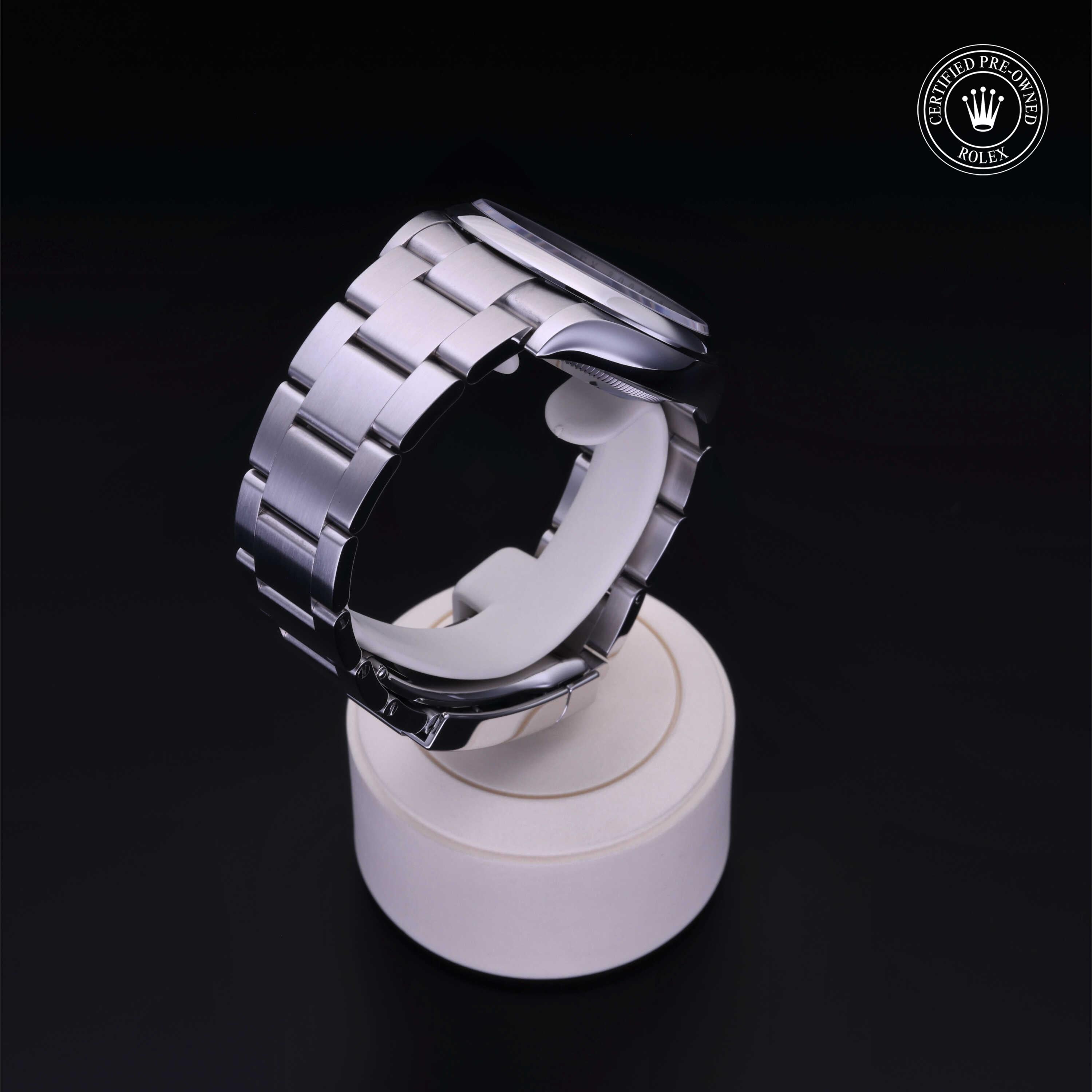Oyster Perpetual 36 — M126000-0005