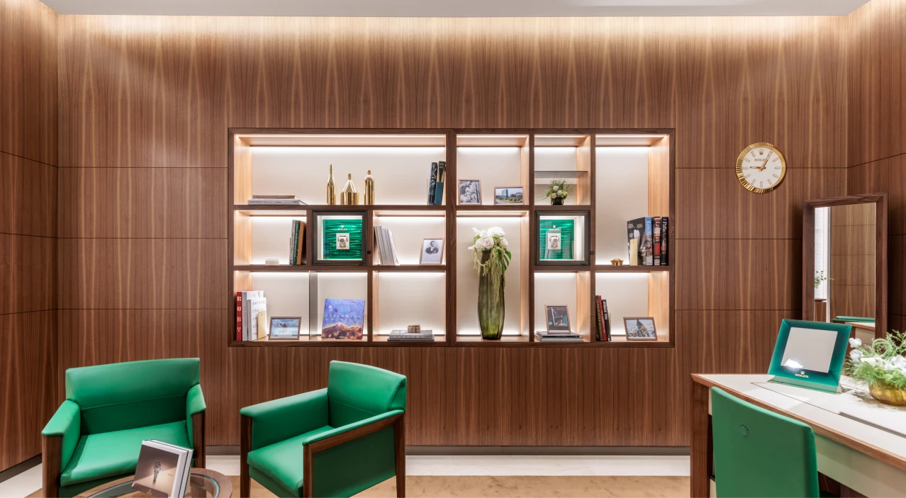 Discover our luxury Rolex showroom - Walters & Hogsett