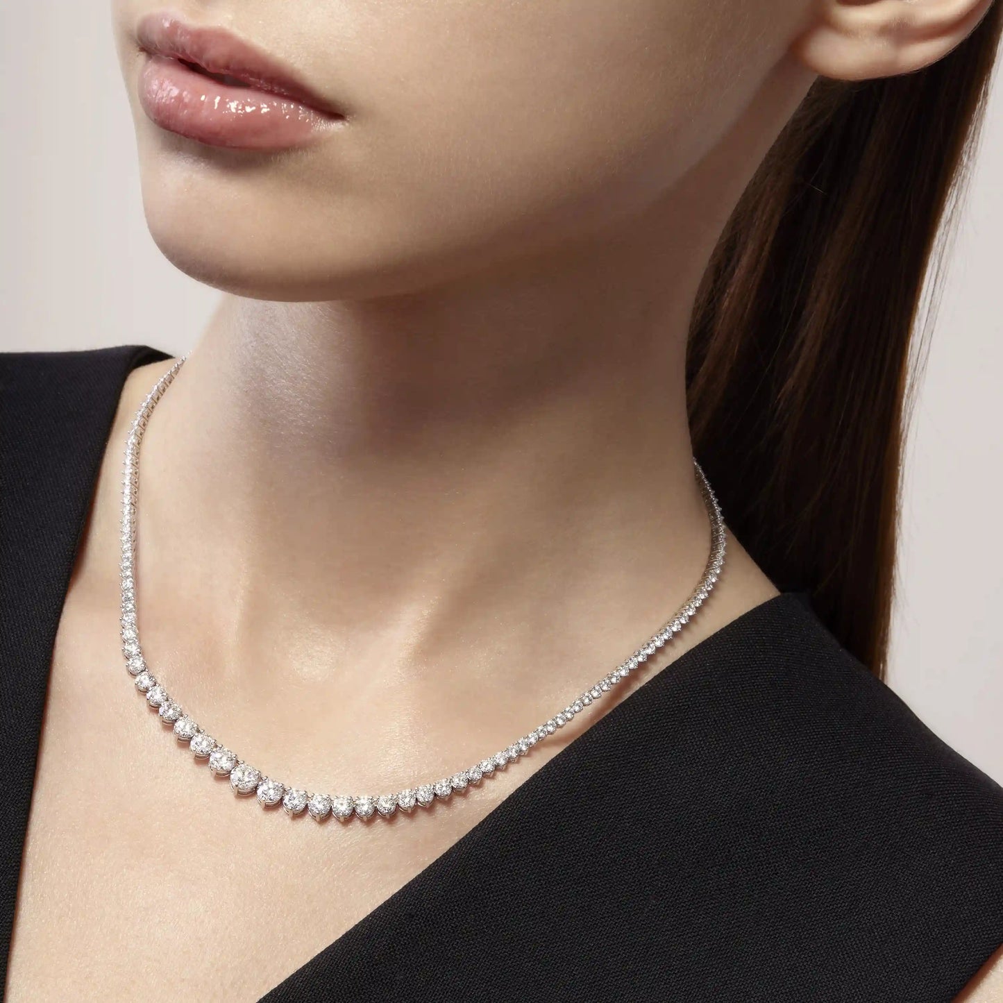 Graduated Line Necklace