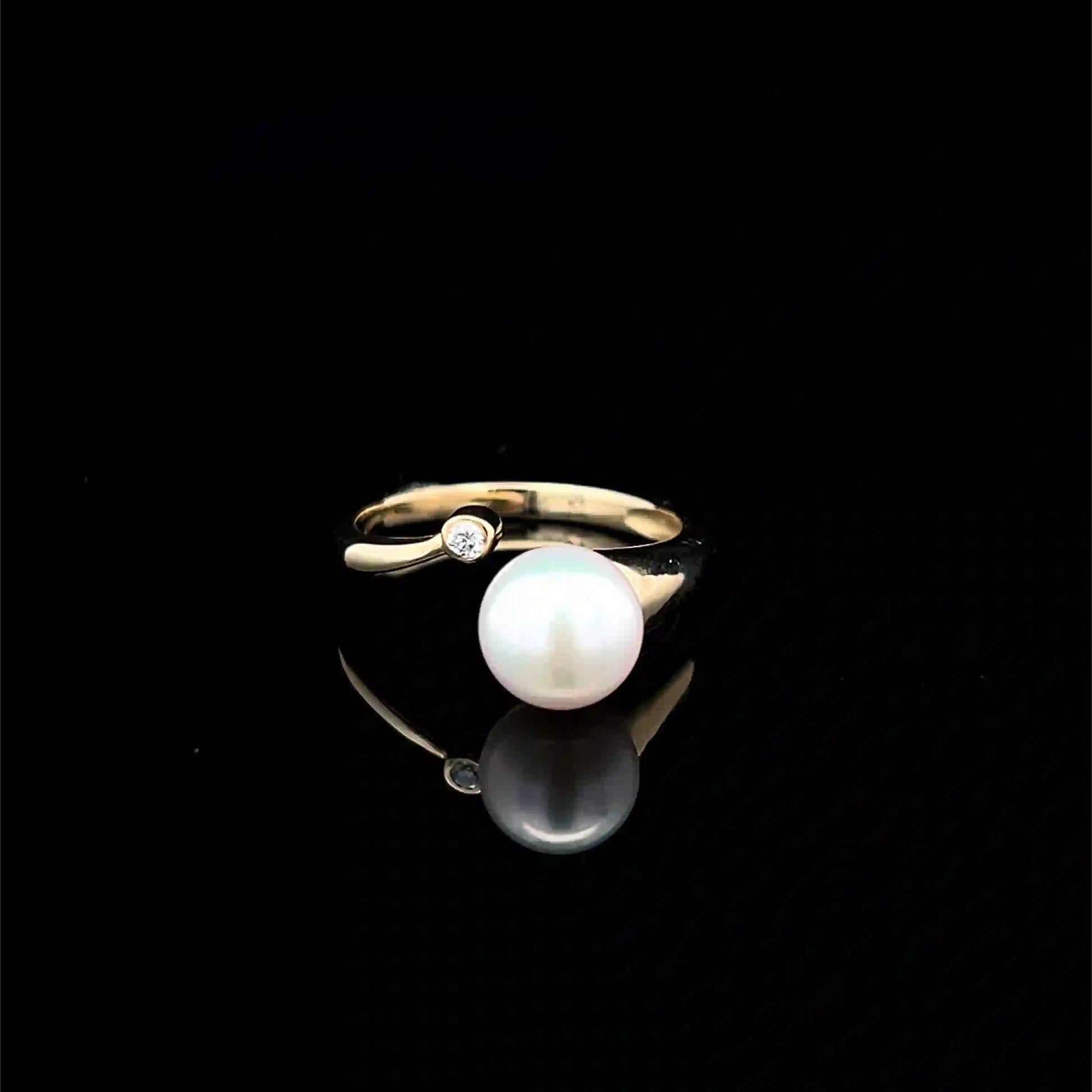 pearl and diamond ring