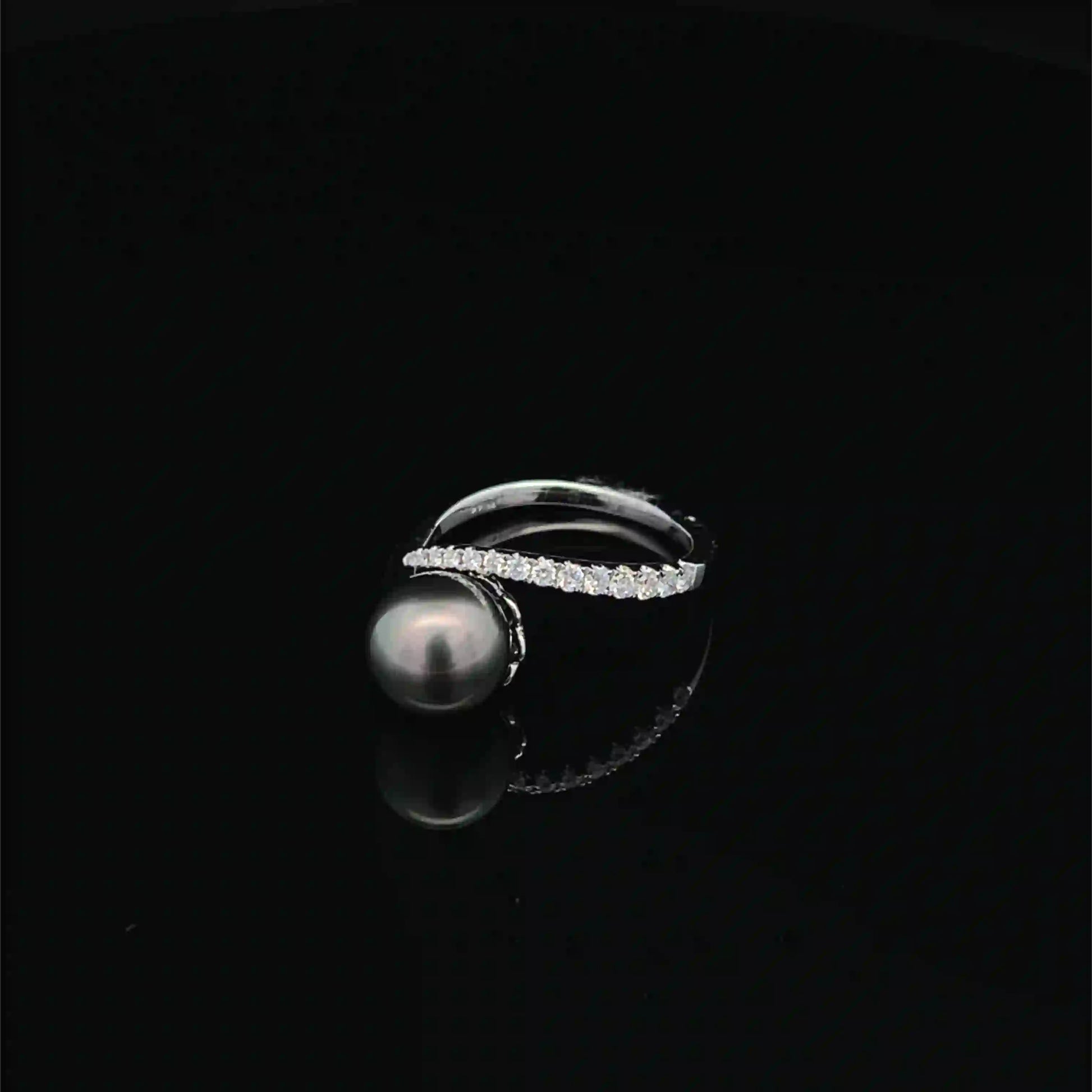 Tahitian Pearl & Diamond Ring