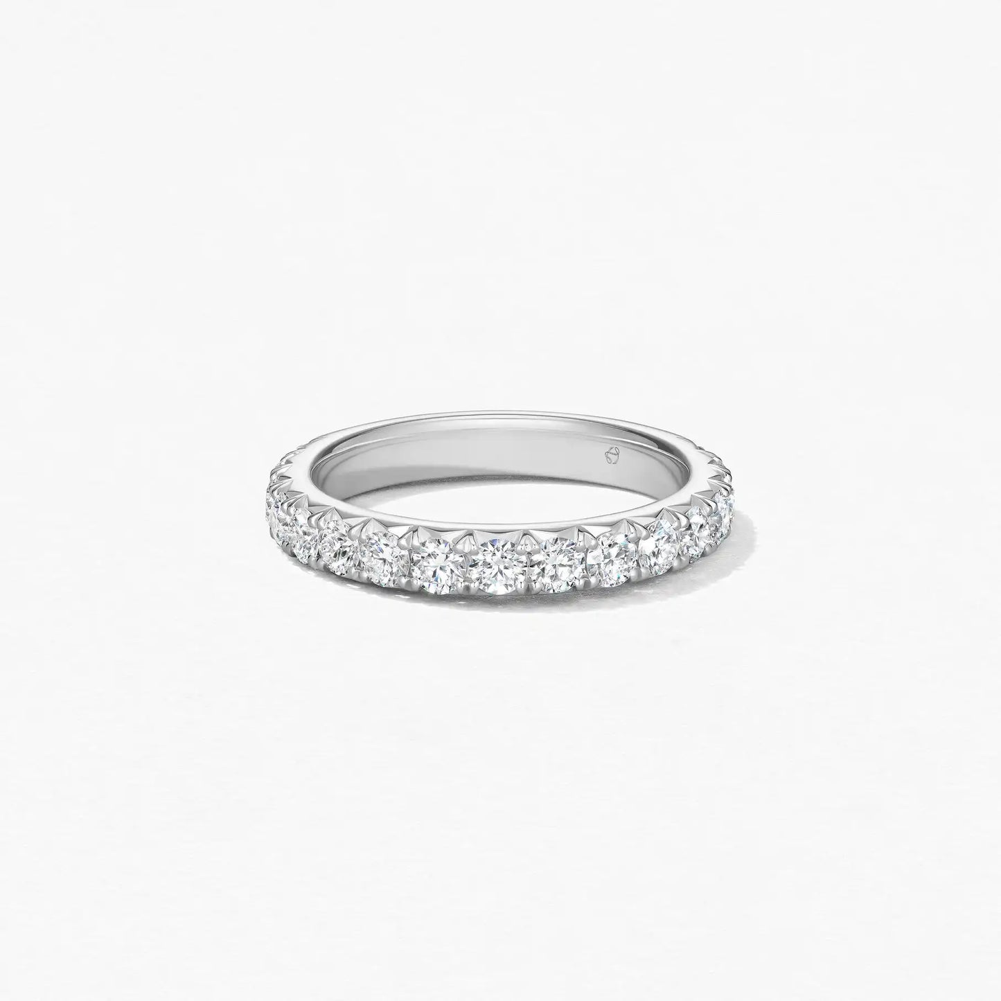 French Cut Pavé Band