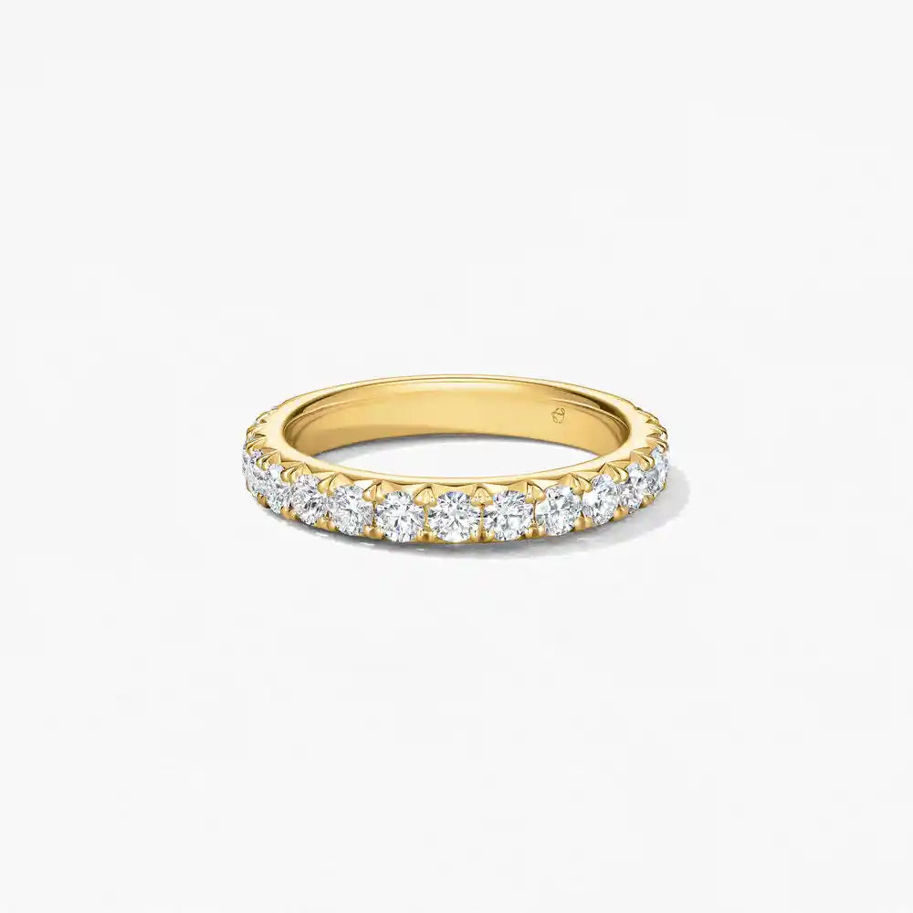 Vela French Cut Pavé Band