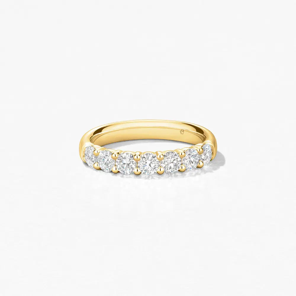 Signature 7-Stone Band