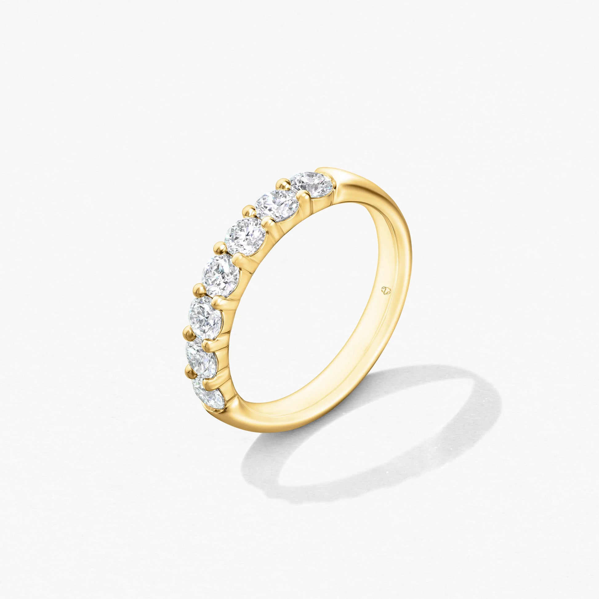 Signature 7-Stone Band