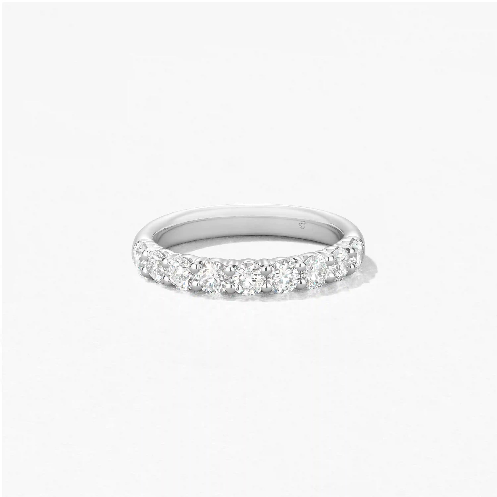 Signature 9-Stone Band
