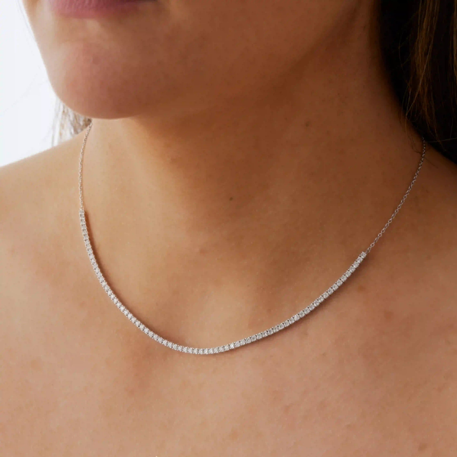 Half Line Necklace