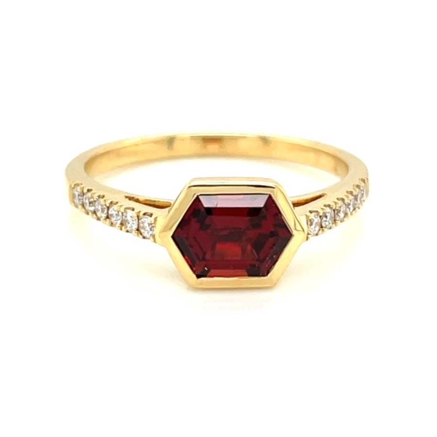 Garnet Ring