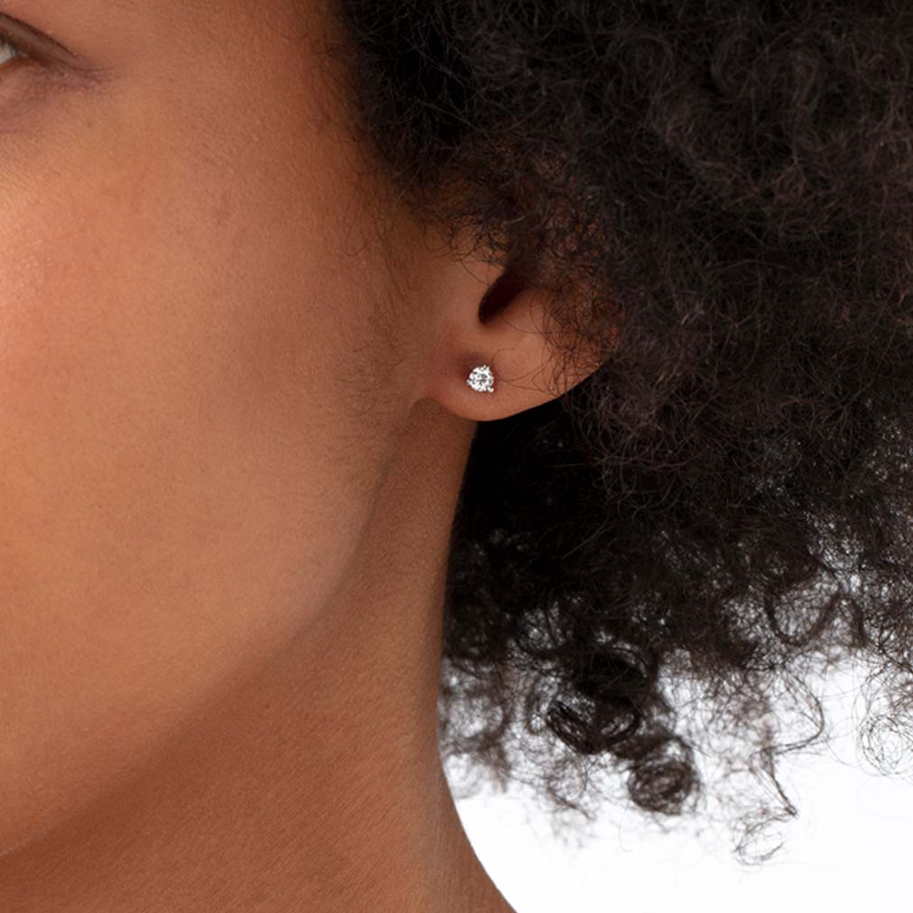 White Gold Three-Prong Diamond Stud Earrings 